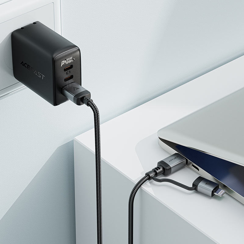 Charging Data Cable C20-01 USB-C to Lightning   USB-C