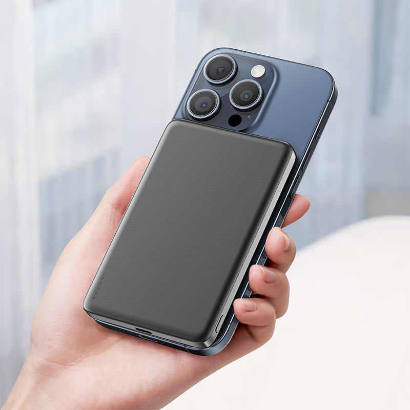 Magnetic Fast Wireless Charge Power Bank M8 PD18W 5000mAh